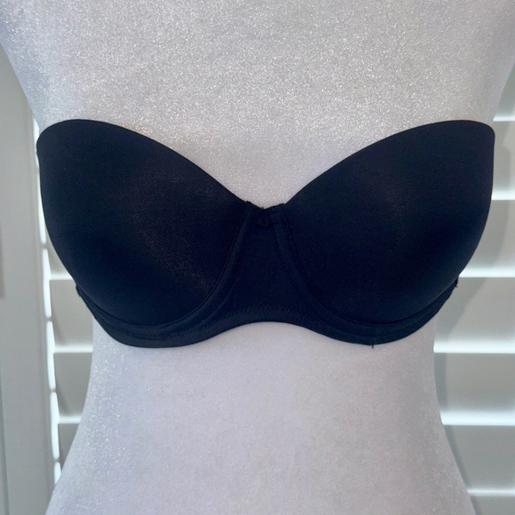 Calvin Klein Other - CALVIN KLEIN Strapless Black Bra 34B